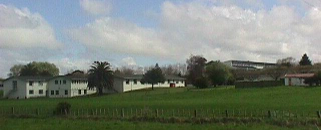 LAC1.jpg (19539 bytes)